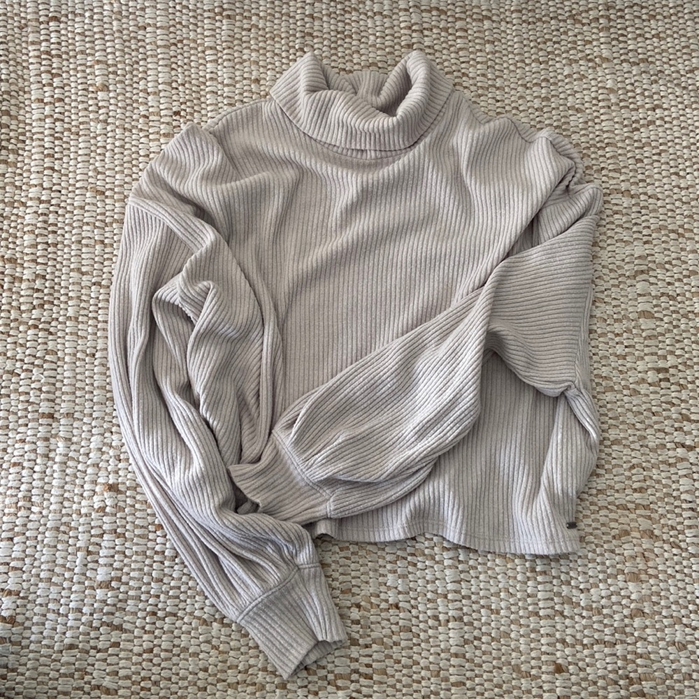 Hollister Co. Sweater